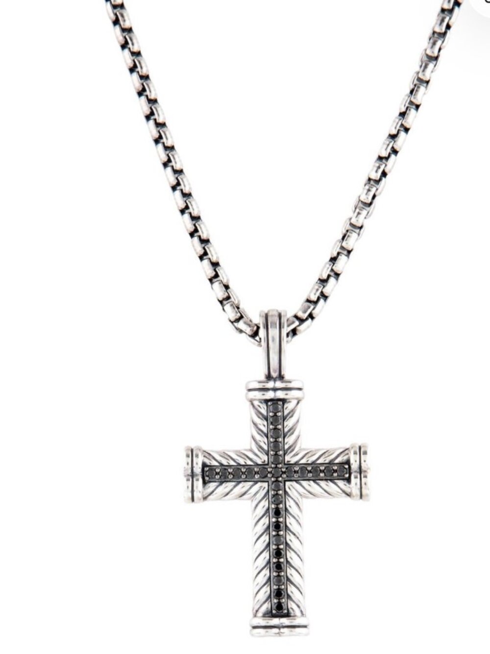 DAVID YURMAN STERLING SILVER 925 & DIAMOND CHEVRON CROSS PENDANT NECKLACE